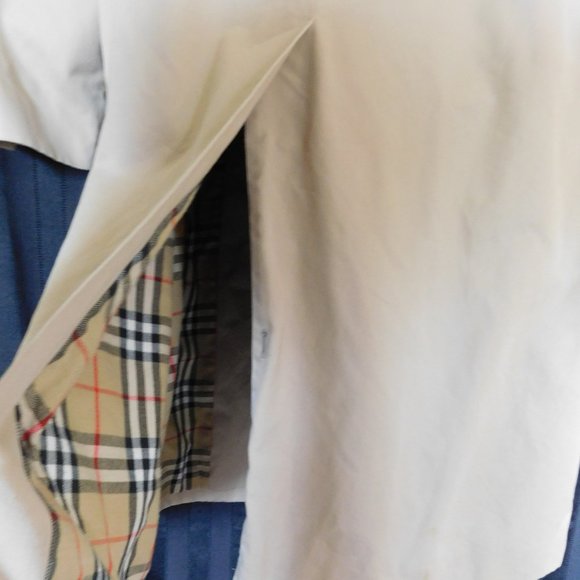 VINTAGE BURBERRY TAN NOVA CHECK TRENCH COAT XL - Picture 7 of 11